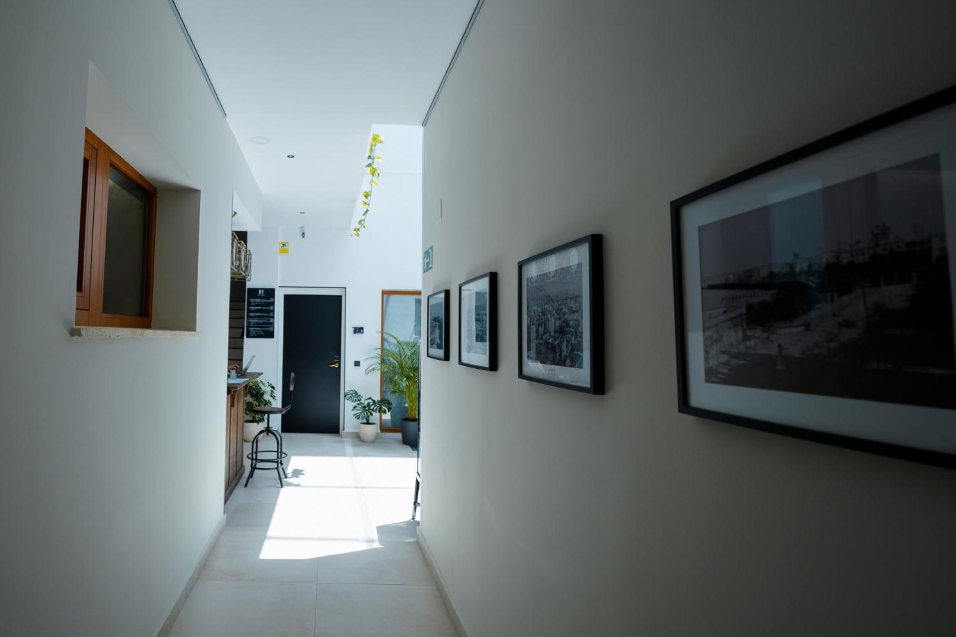 Aparthotel Luz De Gades - Suites Spa Gym - Adults Only Cadiz Exterior photo